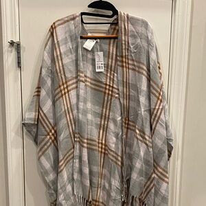 Three Dots Gray and Tan Plaid Wrap